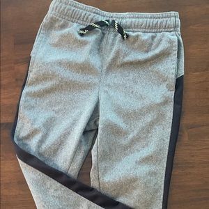 Boy’s Athletic Pants - size 4